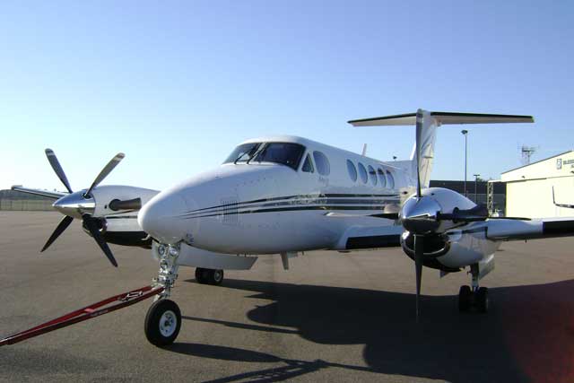 kingair200-11
