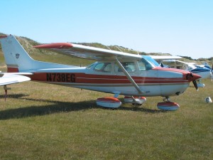 c172_n738eg1