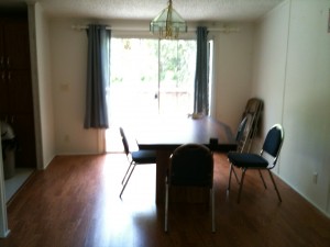 ダイニングは勉強部屋に