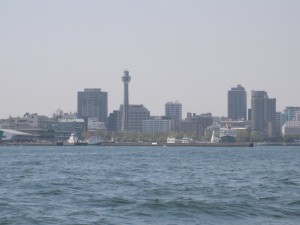 氷川丸とマリンタワー